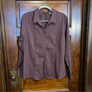 Eddie Bauer Women’s Button Up